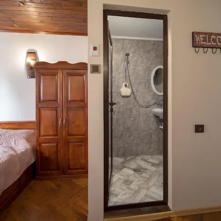 гурме хаус 3* גברובו