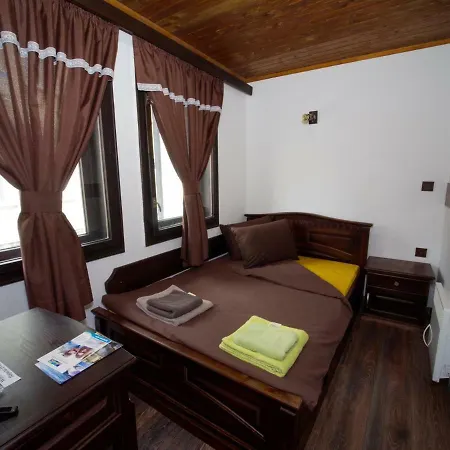 гурме хаус Casa de hóspedes Gabrovo