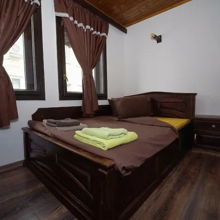 Maison d'hôtes гурме хаус 3*