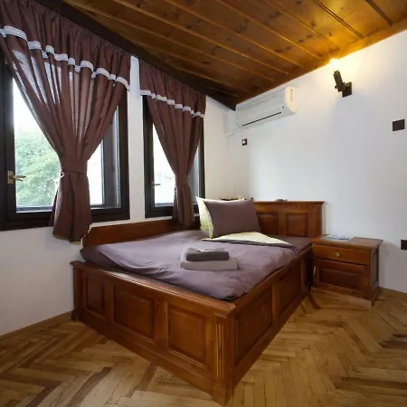 гурме хаус Casa de hóspedes Gabrovo