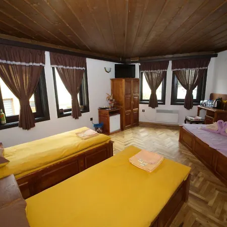 гурме хаус 3* Gabrovo