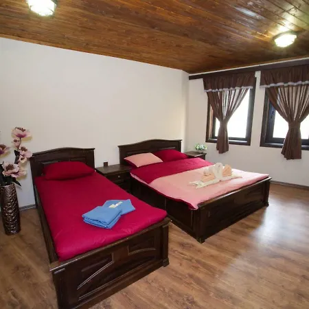 гурме хаус Casa de hóspedes Gabrovo