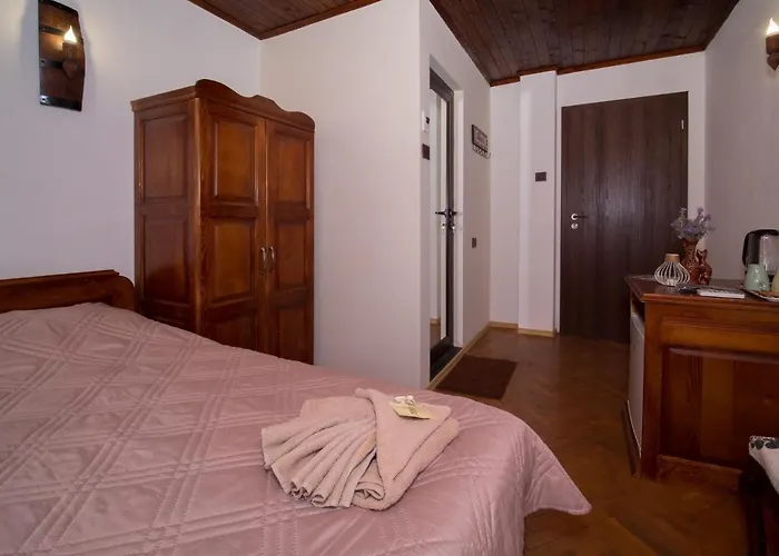 гурме хаус Къща за гости 3*